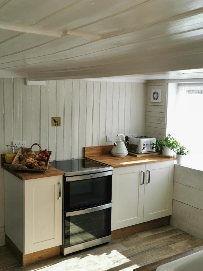 Holiday home Beehive